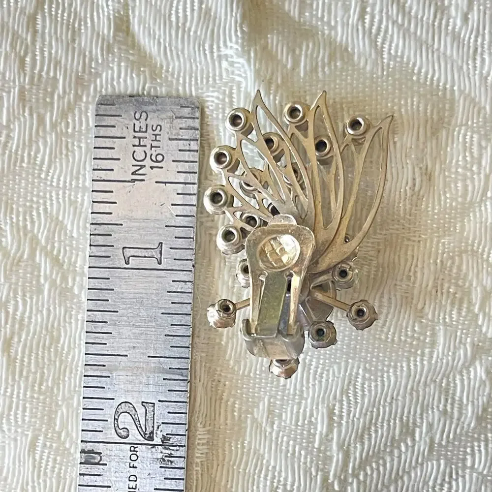 1.75” Atomic Fan Flower Starburst 1950s Rhinestone Clip Earrings Silver Metal